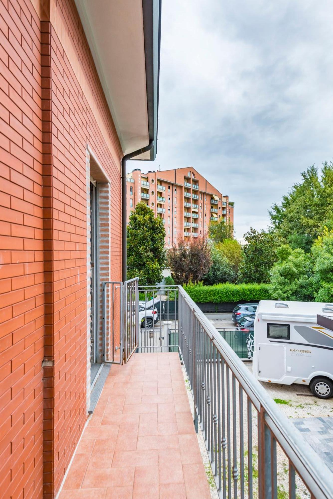 Stile E Comfort In Citta Con Wi-Fi Carpi Exterior foto